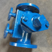 Partial half jacket sleeved plug valve