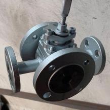 Metal seated jacketed plug valve